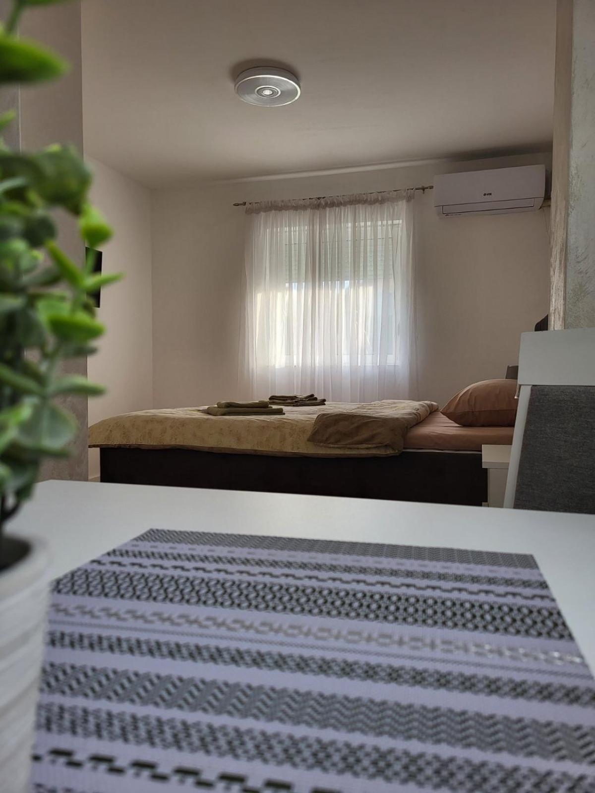 Sleep & Go Apartment Surčin Exterior foto